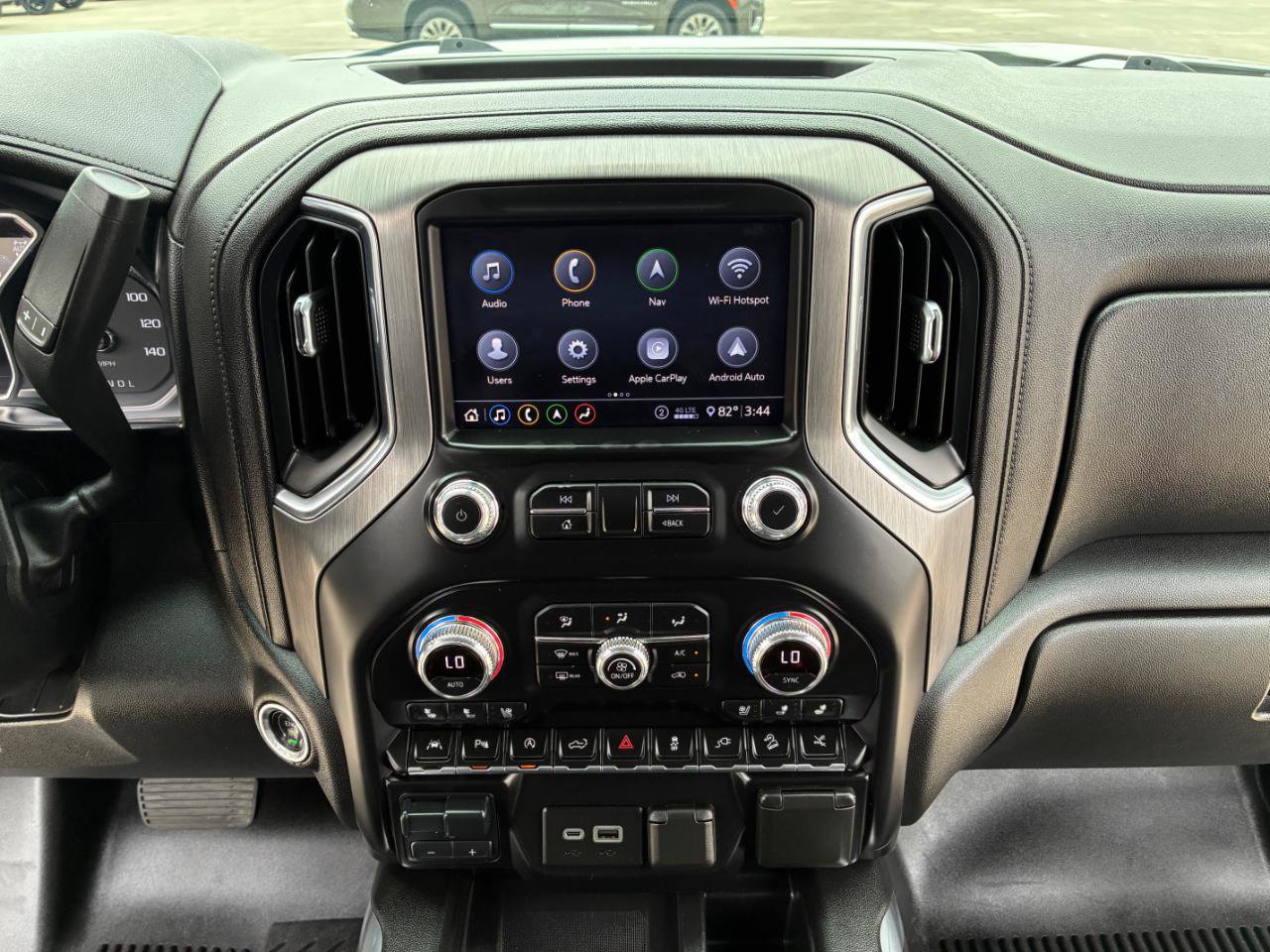 Used 2020 GMC Sierra 1500 Denali w/ Denali Ultimate Package AWD/4WD image 19