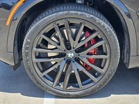 Used 2026 BMW X5 xDrive40i w/ M Sport Package AWD/4WD image 14