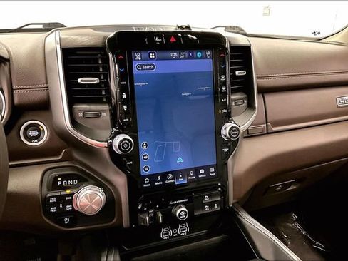 Used 2025 RAM 1500 Laramie w/ Trailer Tow Group AWD/4WD image 31