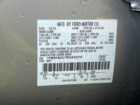 Used 2024 Ford Explorer ST w/ Equipment Group 401A AWD/4WD image 31
