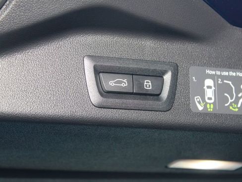 New 2026 BMW X5 xDrive40i w/ M Sport Package image 8