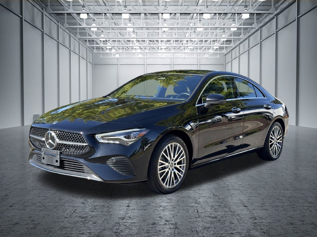 Used 2025 Mercedes-Benz CLA 250 image 3