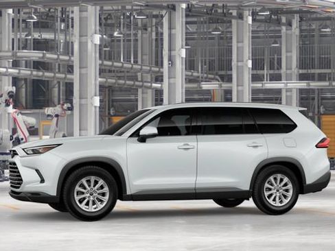 New 2026 Toyota Grand Highlander XLE FWD image 5