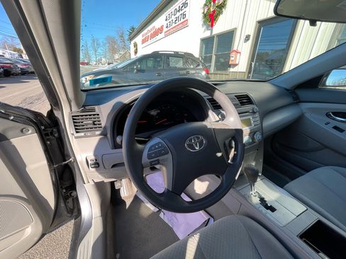Used 2008 Toyota Camry LE image 12