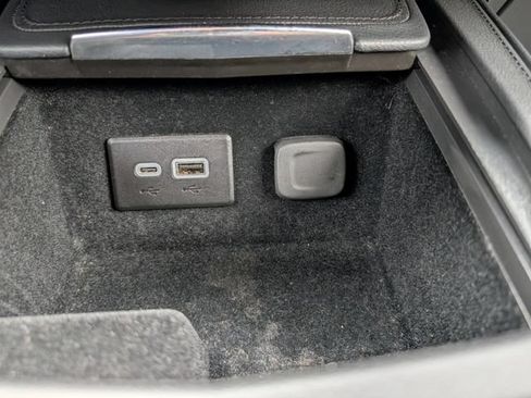 Used 2025 Cadillac XT4 Premium Luxury AWD/4WD image 26