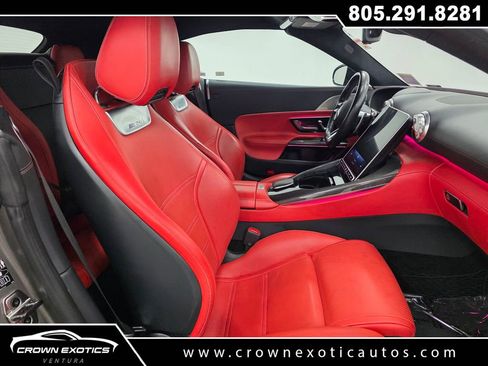 Used 2023 Mercedes-Benz SL 63 AMG 4MATIC w/ Driver Assistance Package image 26