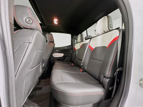 Used 2024 GMC Canyon AT4X image 26