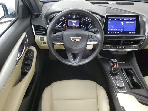 Used 2024 Cadillac CT5 Luxury RWD image 17