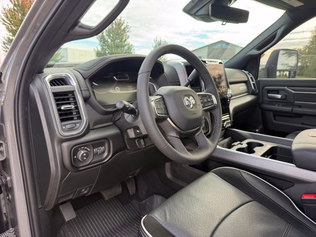 Used 2026 RAM 3500 Laramie w/ Night Edition AWD/4WD image 40