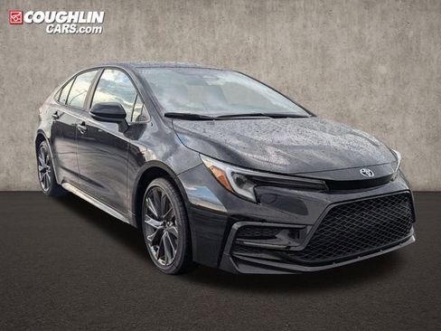New 2026 Toyota Corolla SE FWD image 1