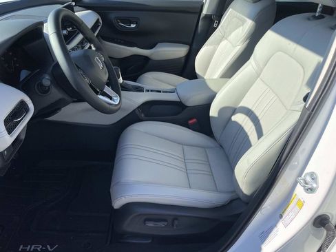 New 2026 Honda HR-V EX-L image 12