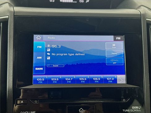 Used 2020 Subaru Crosstrek 2.0i Premium w/ Moonroof Package 2 image 19