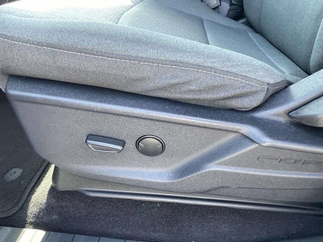 Used 2023 Ford F150 XLT AWD/4WD image 15