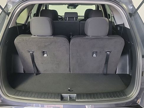 Certified 2025 Kia Sorento LX FWD image 7
