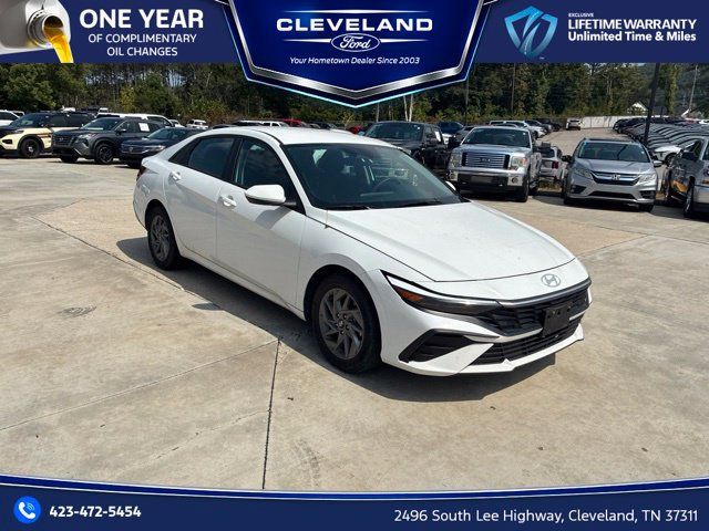 Used 2024 Hyundai Elantra SEL FWD 360° Tour