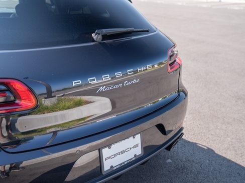 Used 2016 Porsche Macan Turbo AWD/4WD image 30