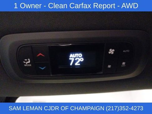 Used 2025 Chrysler Pacifica Select image 17