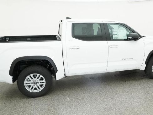 New 2026 Toyota Tundra SR5 AWD/4WD image 44