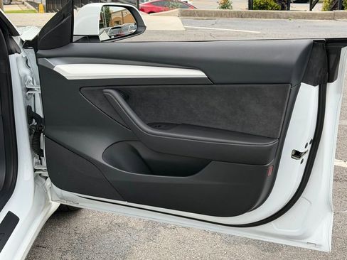 Used 2023 Tesla Model 3 Standard Range RWD image 36