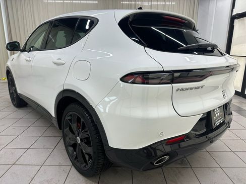 Used 2024 Dodge Hornet R/T w/ Track Pack image 9