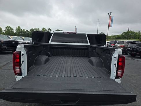 Used 2026 GMC Sierra 2500 Pro w/ Convenience Package AWD/4WD image 13