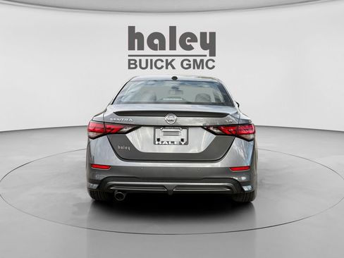 Used 2021 Nissan Sentra SR w/ SR Premium Package image 4