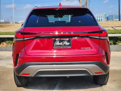 Certified 2025 Lexus RX 350 Premium Package image 12