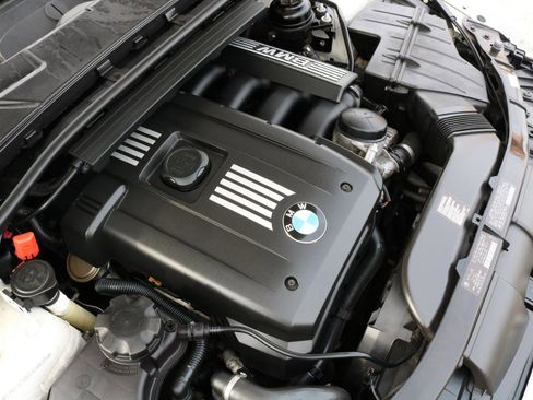Used 2012 BMW 328i xDrive Coupe AWD/4WD image 43
