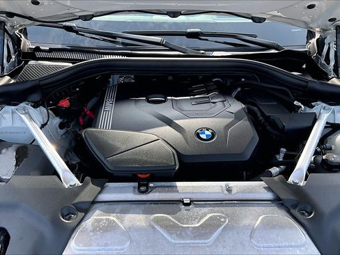 Used 2024 BMW X4 xDrive30i w/ Premium Package AWD/4WD image 34