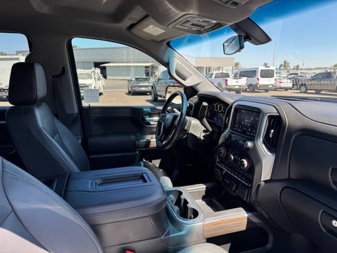 Used 2021 Chevrolet Silverado 1500 RST AWD/4WD image 19