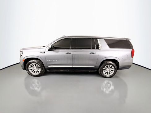 Used 2021 GMC Yukon XL Denali AWD/4WD image 4