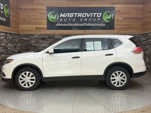 Used 2016 Nissan Rogue S AWD/4WD image 8