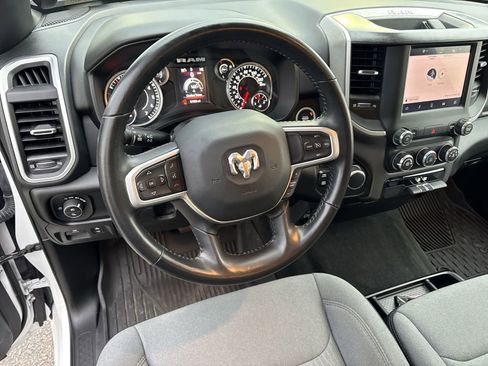 Used 2022 RAM 1500 Big Horn image 18