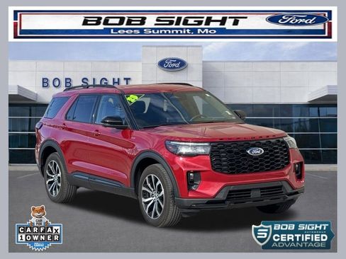 Used 2025 Ford Explorer ST-Line image 1