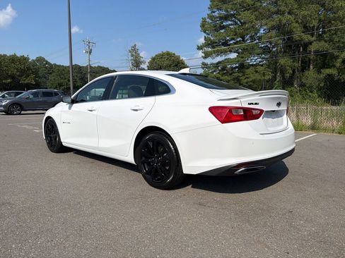 Used 2024 Chevrolet Malibu RS FWD image 11