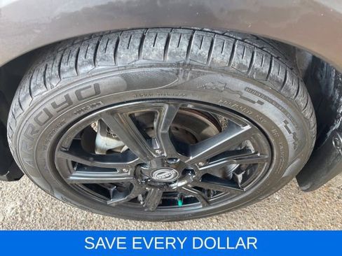 Used 2024 Nissan Kicks SR w/ SR Premium Package FWD image 8