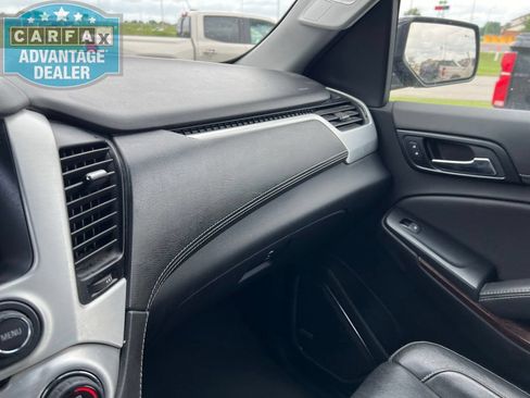 Used 2020 GMC Yukon SLT w/ Premium Edition AWD/4WD image 17