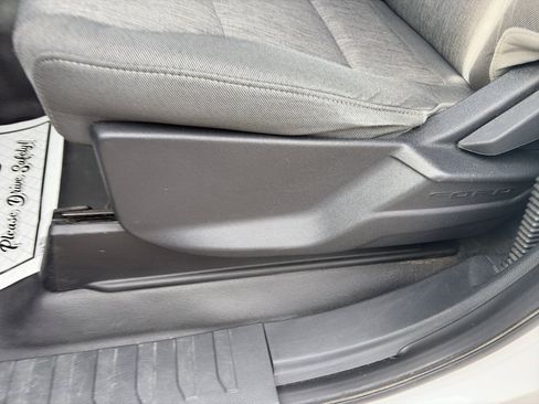 Used 2022 Ford F150 XL w/ Equipment Group 101A High image 16