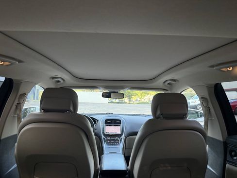 Used 2018 Lincoln MKX Reserve w/ Driver Assistance Package FWD image 30