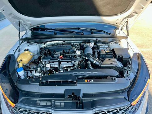 Used 2023 Kia K5 GT-Line w/ GT-Line Premium Package image 11