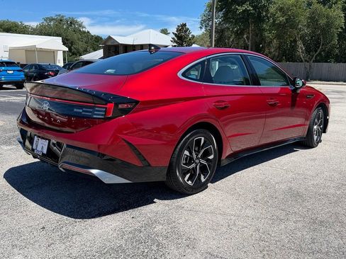 Used 2025 Hyundai Sonata SEL FWD image 9