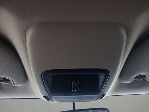 Used 2007 Ford Explorer Sport Trac Limited image 22