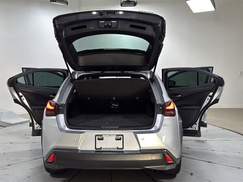 Used 2020 Lexus UX 250h image 16