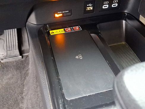 Certified 2025 Toyota Camry LE image 27