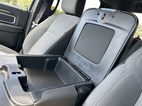 Used 2024 RAM 3500 Big Horn image 31