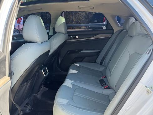 Used 2023 Kia K5 EX w/ EX Premium Package image 12