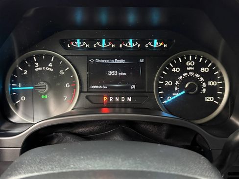 Used 2019 Ford F150 XLT w/ Equipment Group 302A Luxury AWD/4WD image 20
