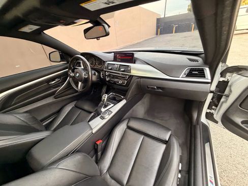 Used 2019 BMW 440i xDrive Coupe w/ M Sport Package AWD/4WD image 22
