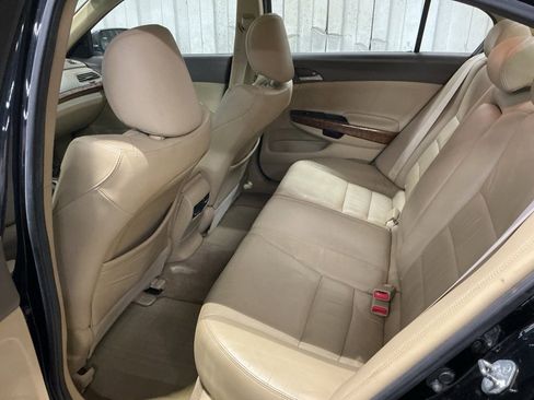 Used 2010 Honda Accord EX-L image 19
