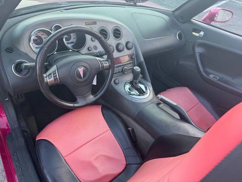 Used 2008 Pontiac Solstice Convertible w/ Premium Package image 17